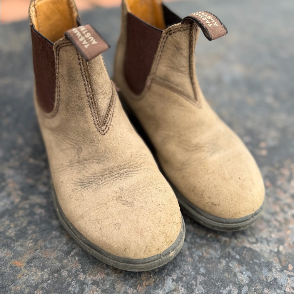 Blundstone Kids Tan and Brown Boots